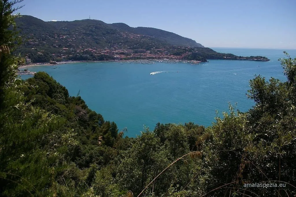 Casa vacanze Villa Casa Elena Lerici Italia
